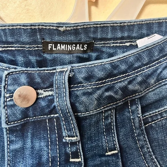NWOT Flamingals Low Rise Butterfly Flare Jeans 👖 | NWOT Never Worn💨🔥 - Picture 3 of 15